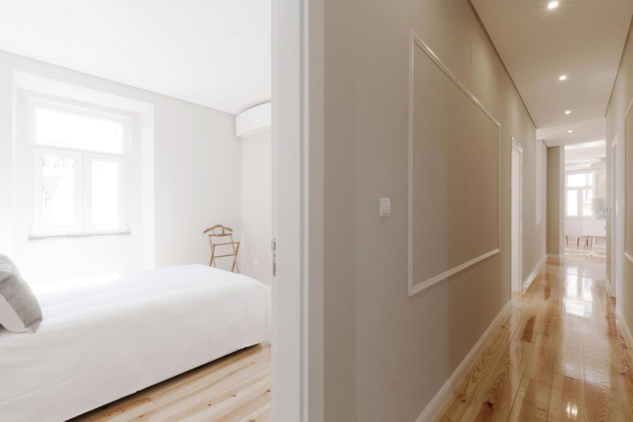 Apartamento Andrade ลิสบอน ภายนอก รูปภาพ